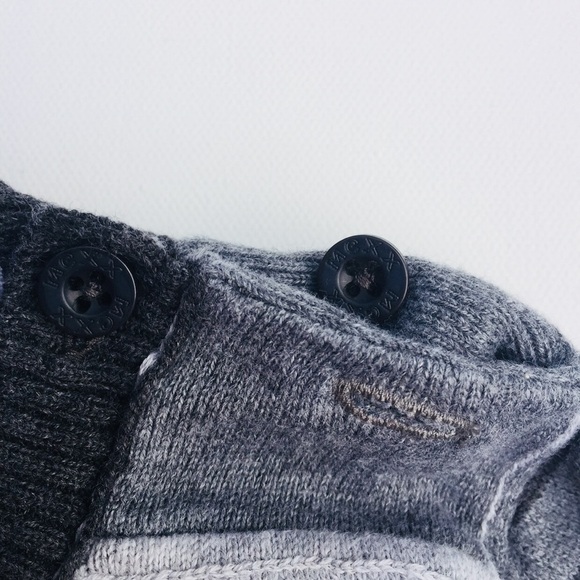 Mexx v-neck sweater - Picture 2 of 4